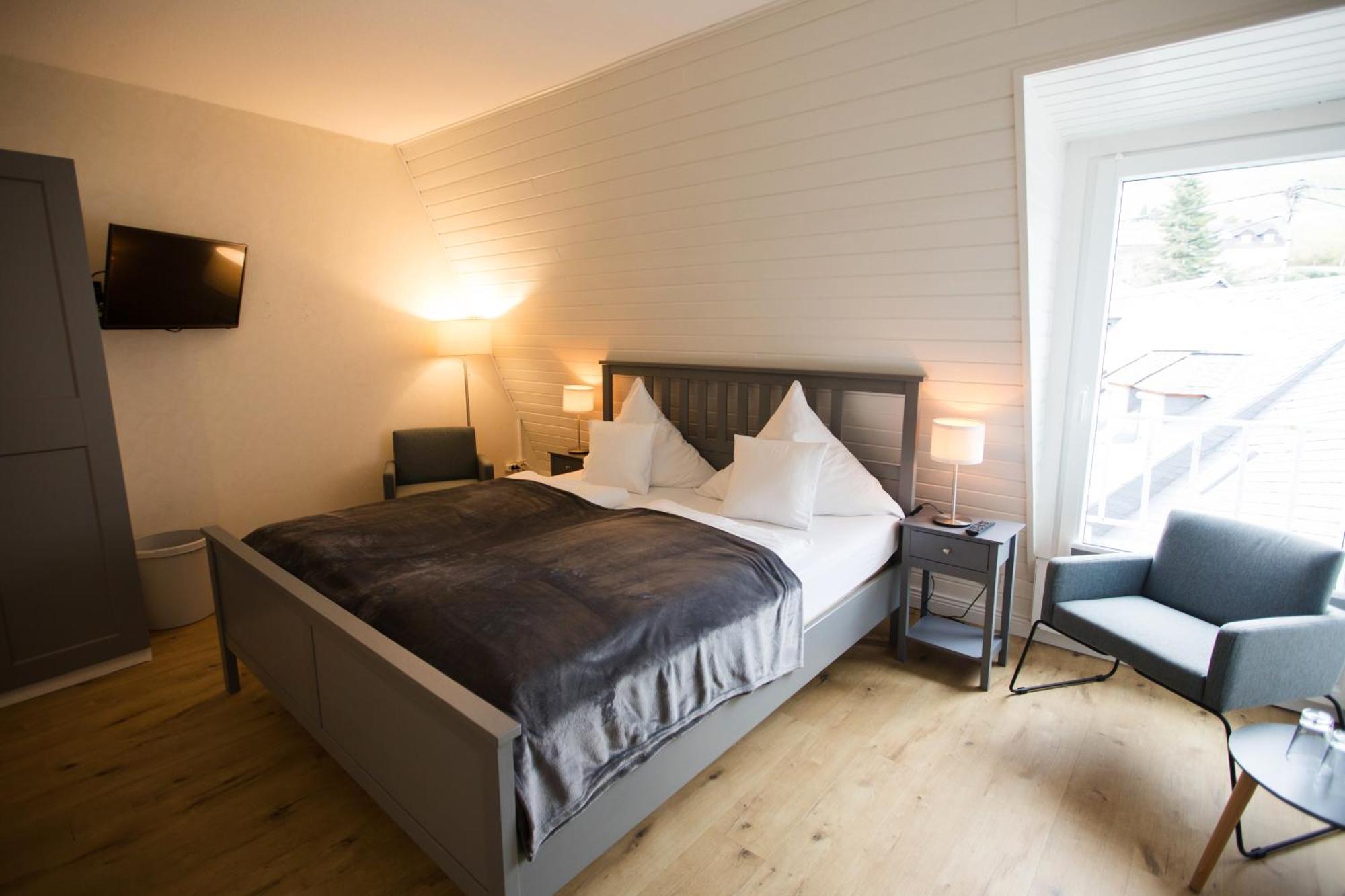 Ratskeller Hotel & Restaurant Kröv Buitenkant foto